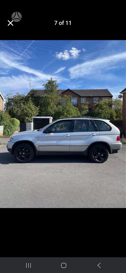 BMW X5 2005 — салон
