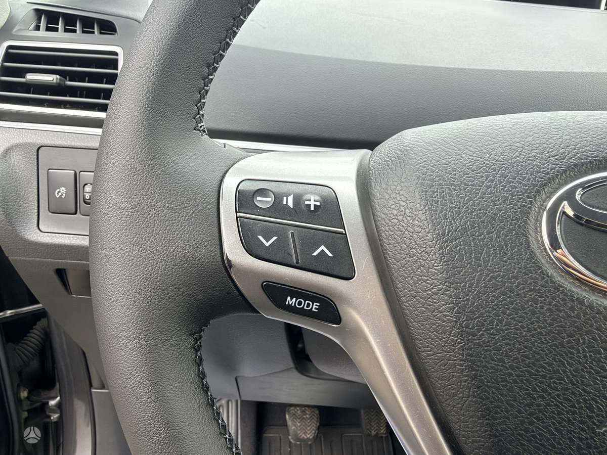 Toyota Verso 2014 — photo 13