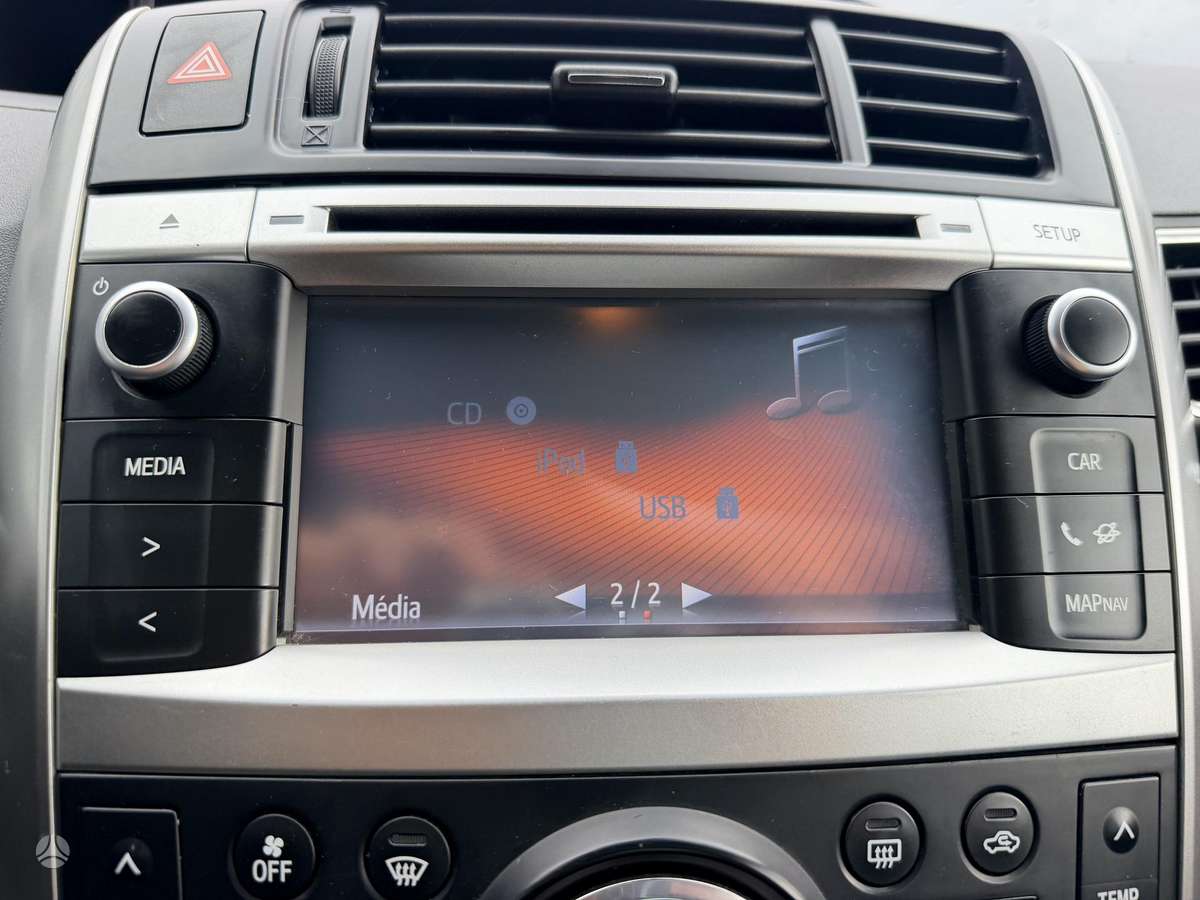 Toyota Verso 2014 — photo 21
