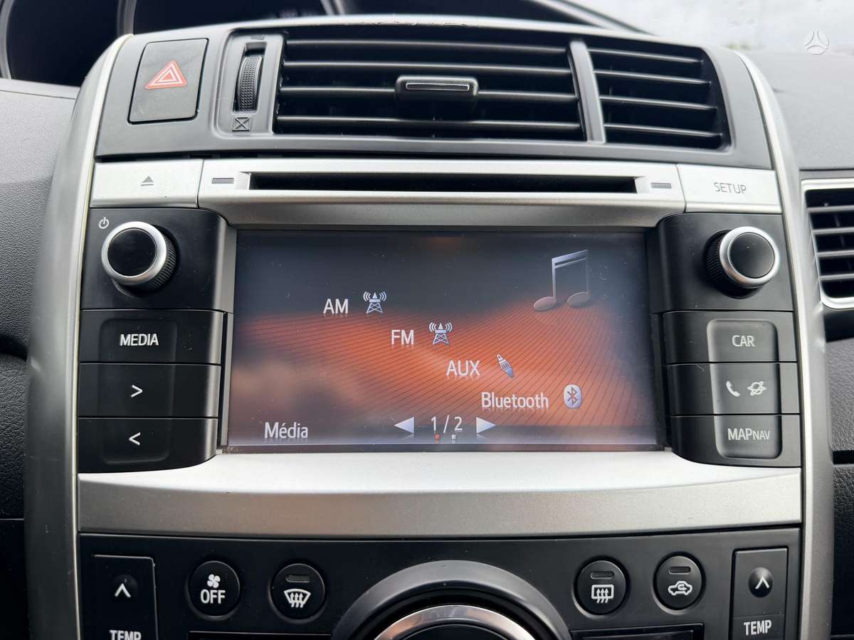 Toyota Verso 2014 — photo 22