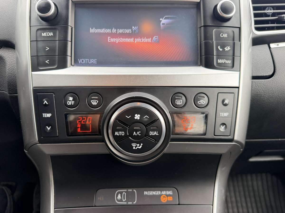Toyota Verso 2014 — photo 24