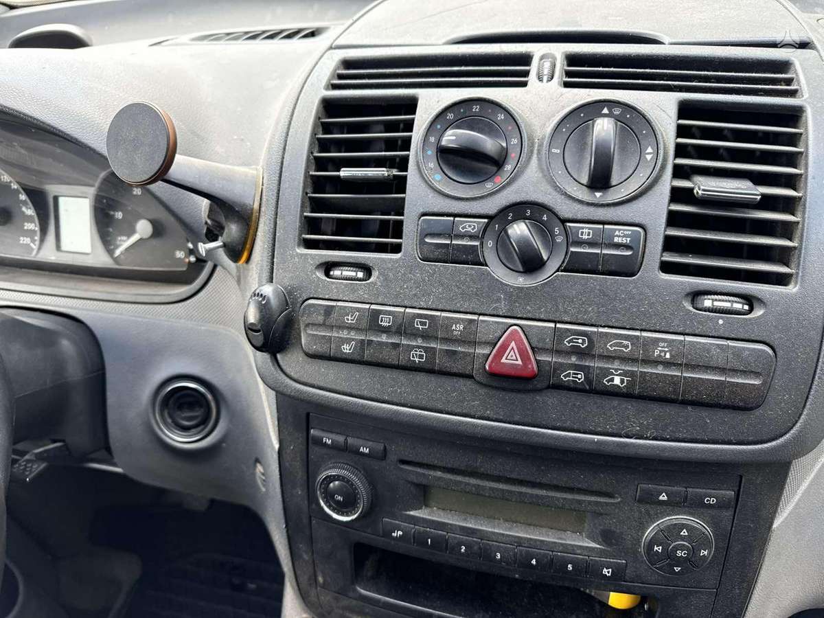 Mercedes-Benz Vito 2007 — photo 16