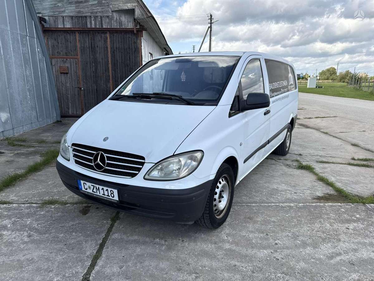 Mercedes-Benz Vito 2007 — rear view