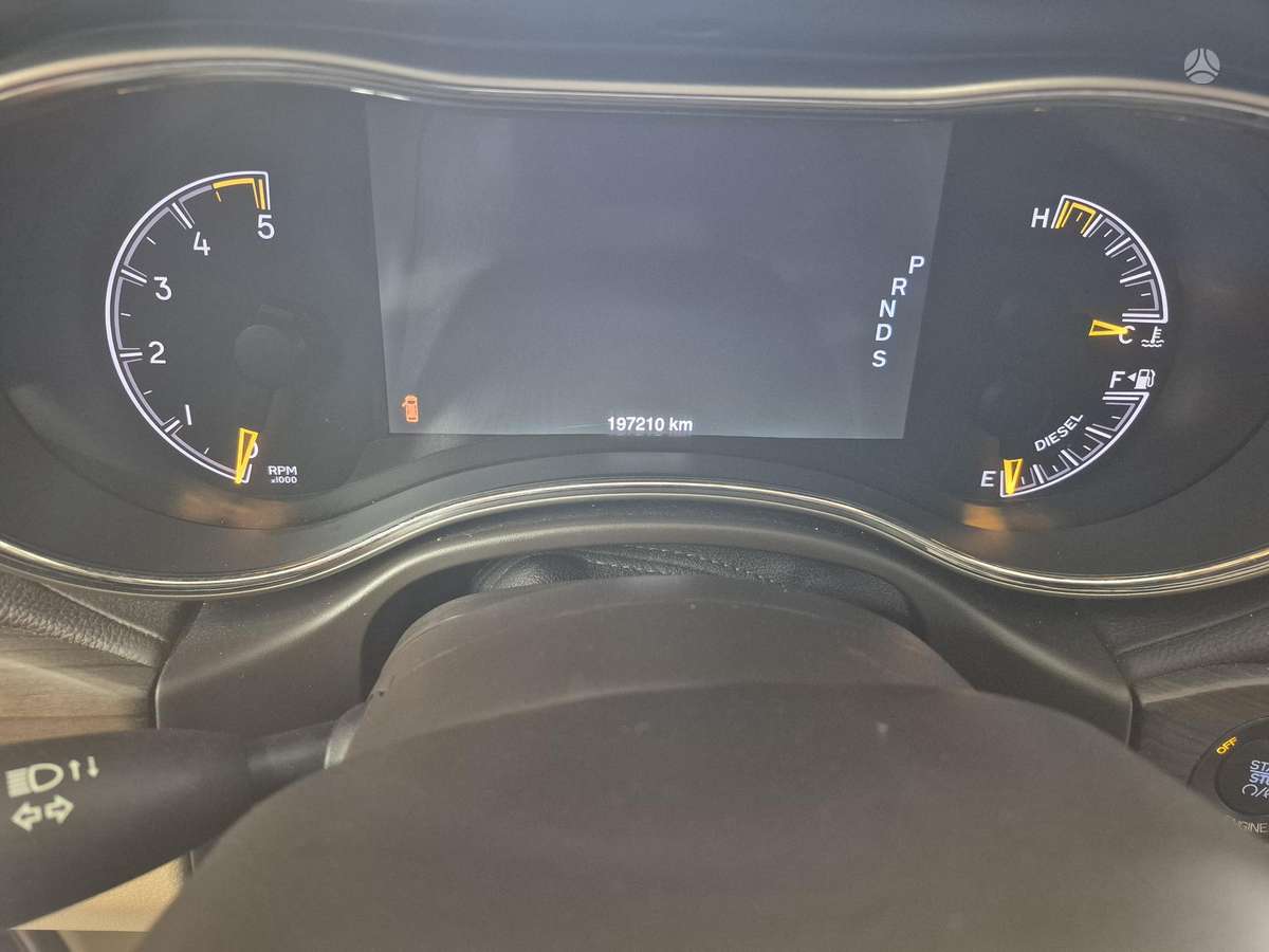 Jeep Grand 2014 — photo 25