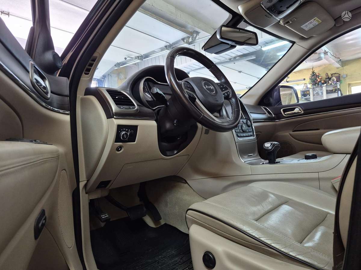Jeep Grand 2014 — photo 8