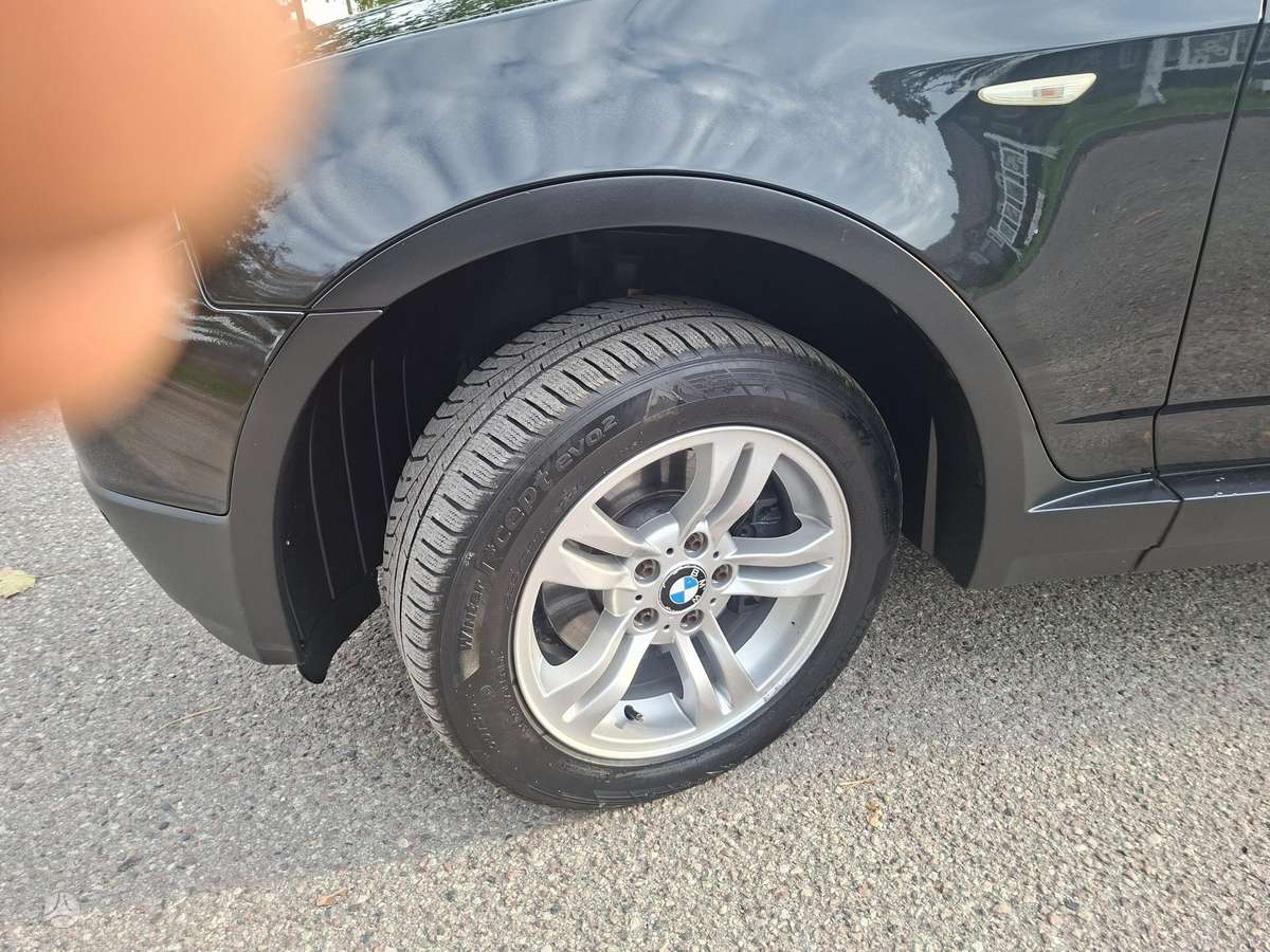 BMW X3 2009 — photo 13