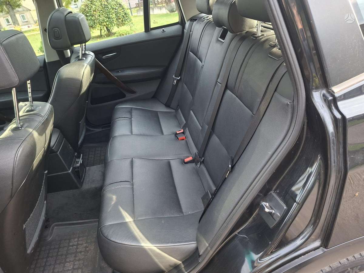 BMW X3 2009 — photo 14
