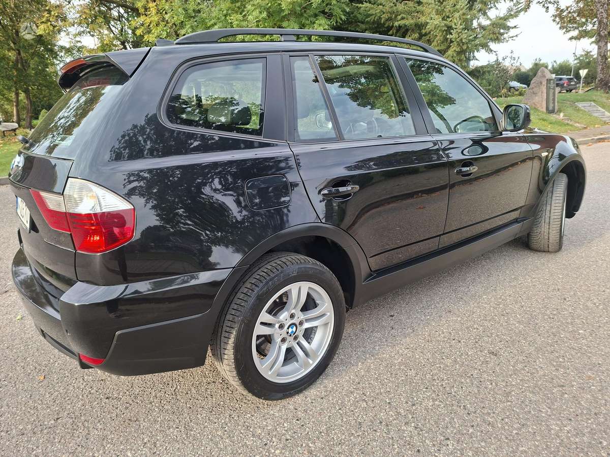BMW X3 2009 — photo 26