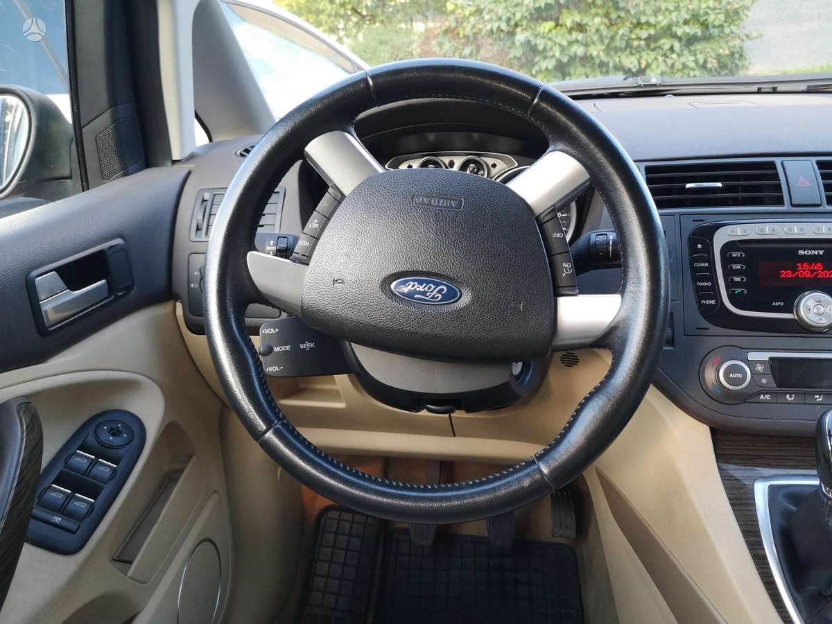 Ford C-MAX 2008 — photo 9