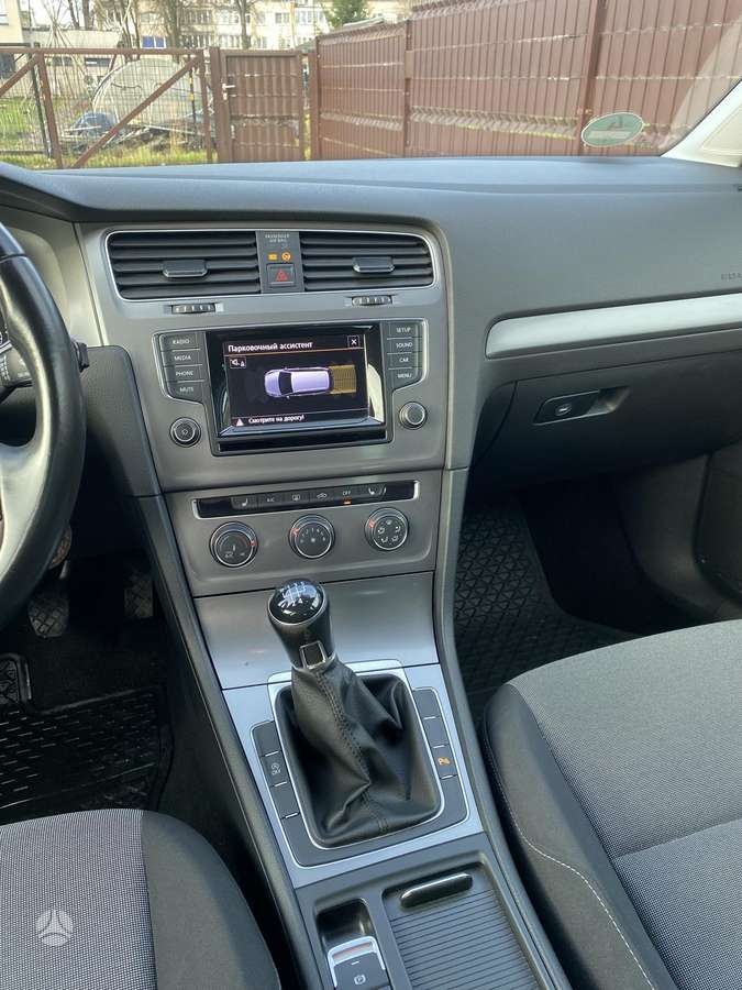 Volkswagen Golf 2015 — photo 7