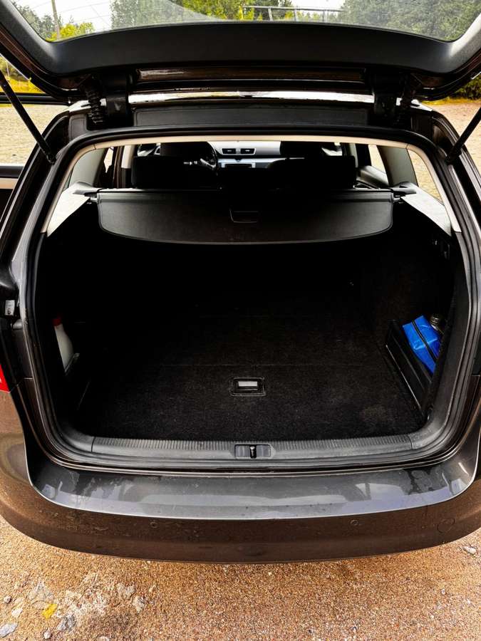 Volkswagen Passat 2013 — photo 10