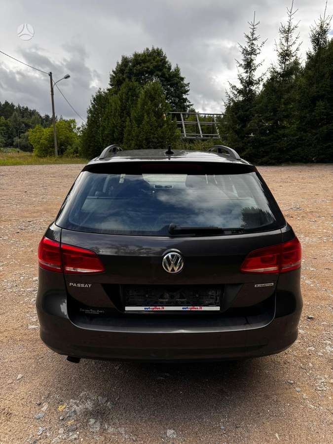 Volkswagen Passat 2013 — photo 6