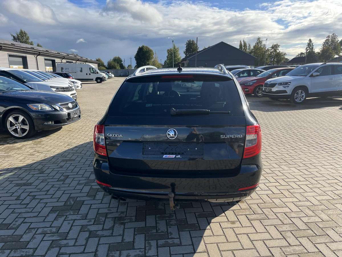Skoda Superb 2014 — photo 10
