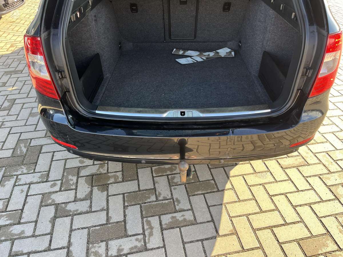 Skoda Superb 2014 — photo 20