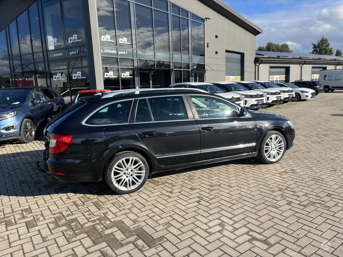Skoda Superb 2014 — photo 7