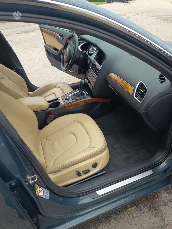 Audi A4 2008 — photo 16