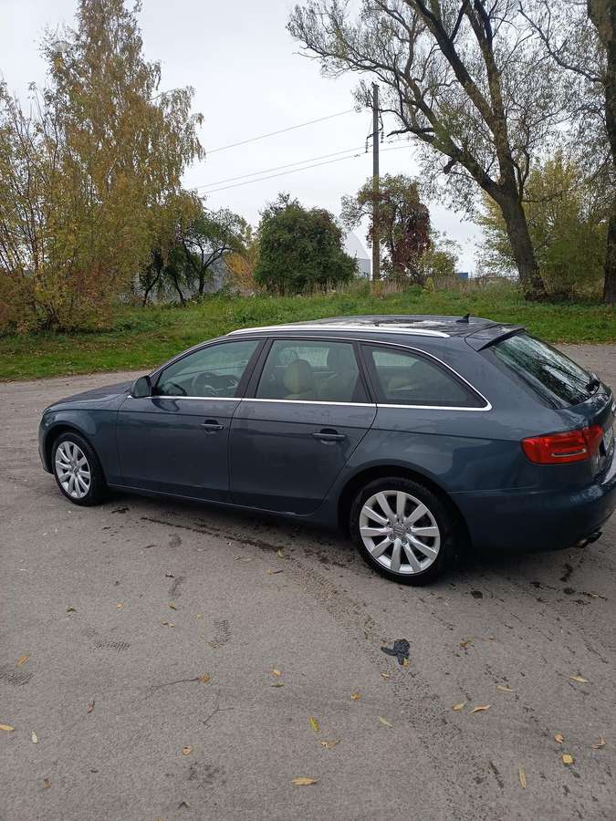 Audi A4 2008 — engine 1986 cm³, 143 HP (105kW)