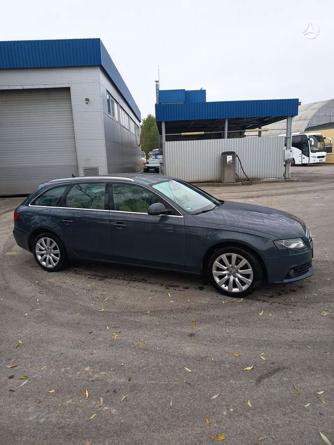 Audi A4 2008 — photo 6