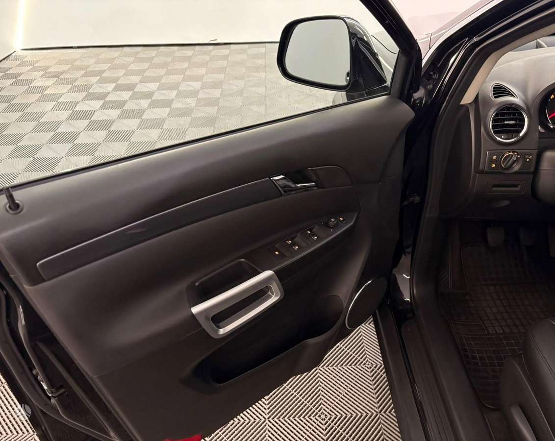 Opel Antara 2014 — photo 24