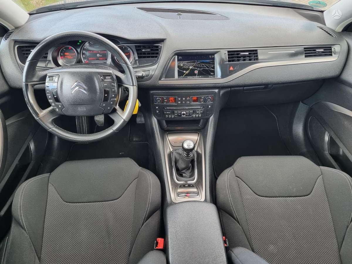 Citroen C5 2013 — photo 18