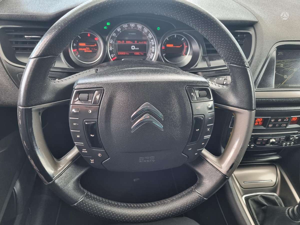 Citroen C5 2013 — photo 20