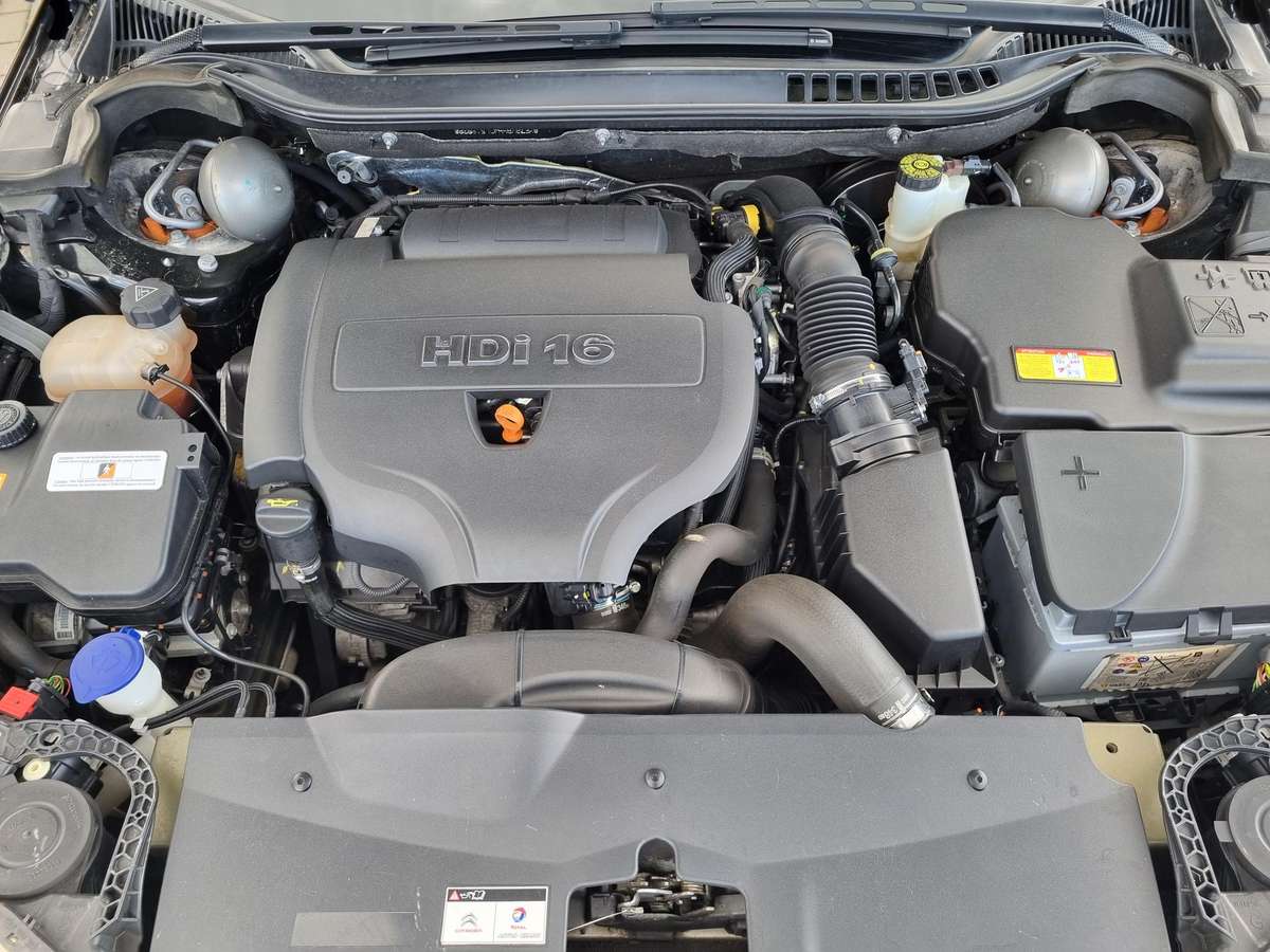 Citroen C5 2013 — photo 31