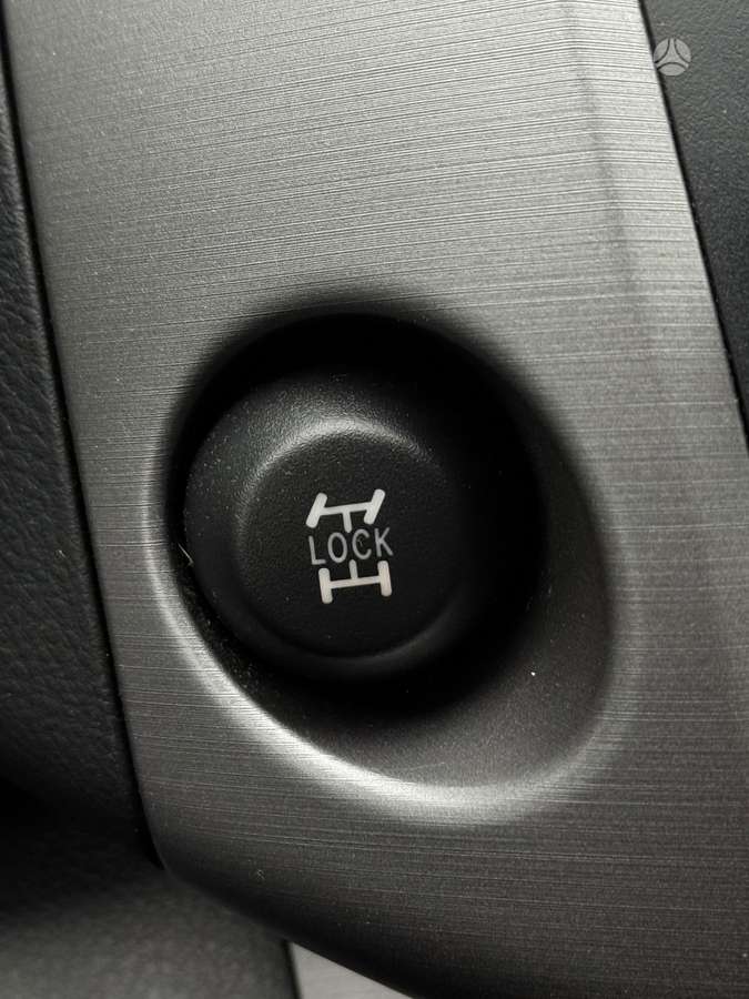 Toyota RAV4 2006 — фото 12