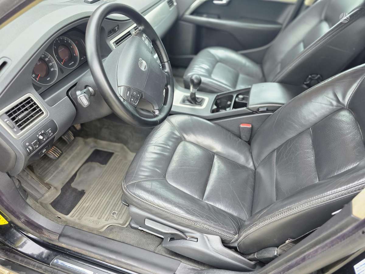 Volvo XC70 2008 — photo 11