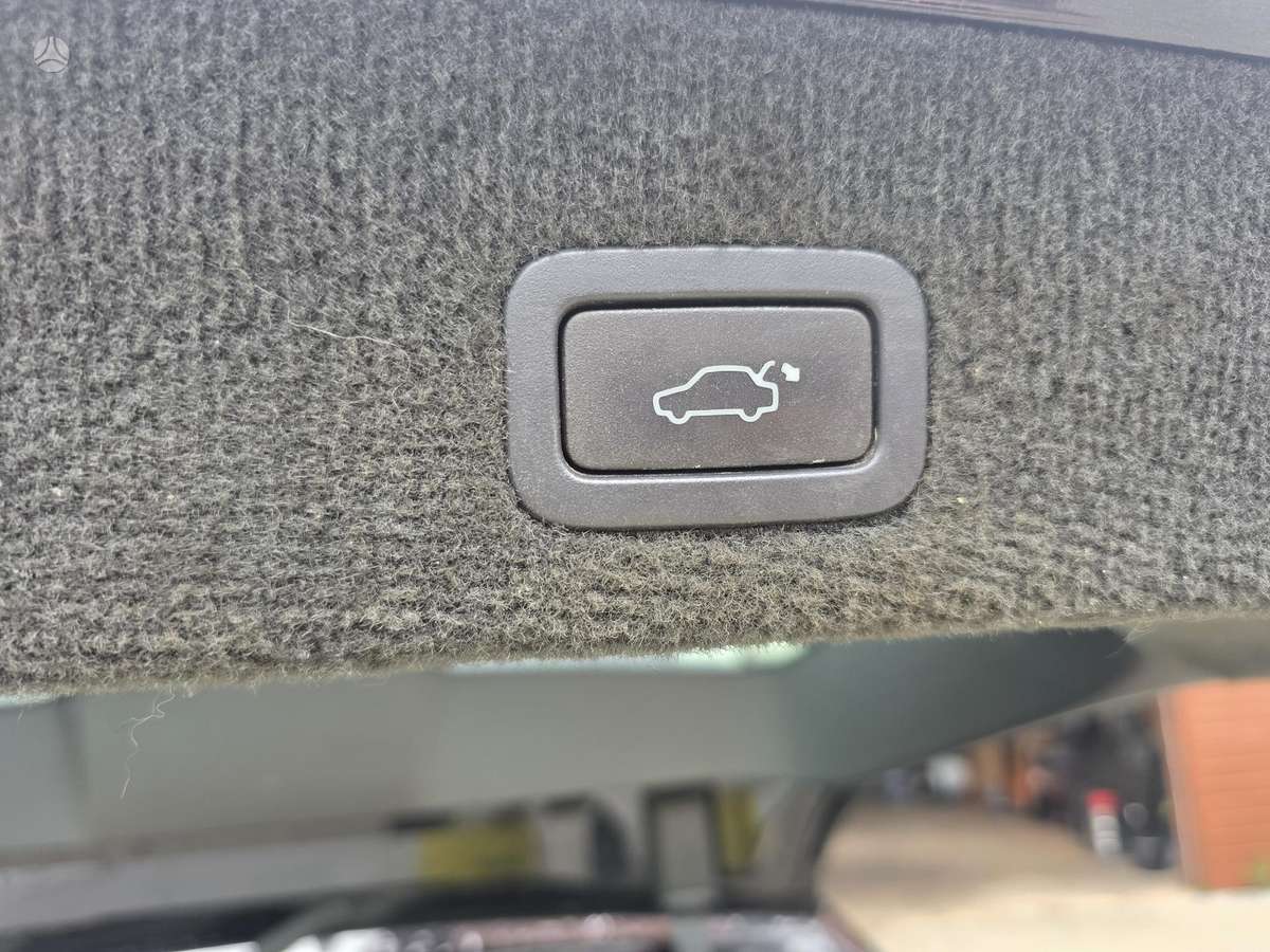 Volvo XC70 2008 — photo 18