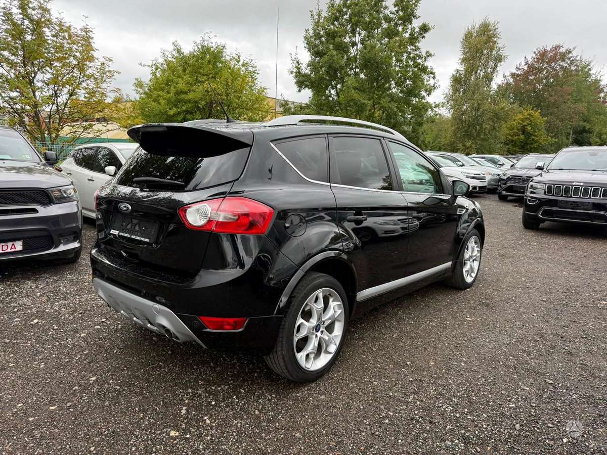 Ford Kuga 2012 — engine 2000 cm³, 163 HP (120kW)