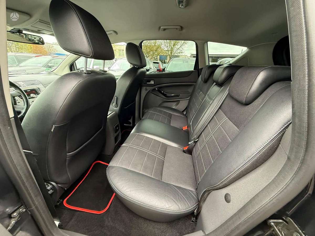 Ford Kuga 2012 — photo 6