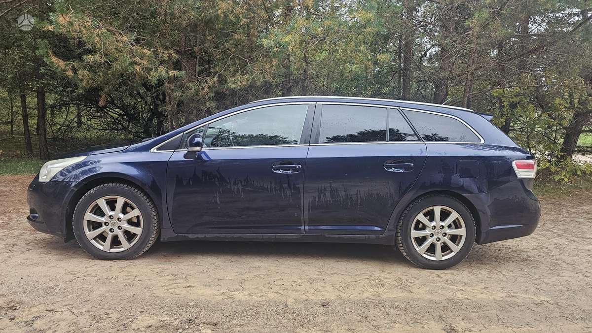 Toyota Avensis 2009 — photo 9