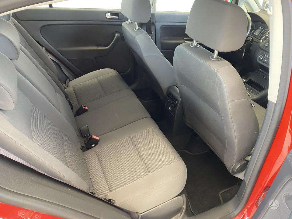 Volkswagen Golf 2010 — photo 7