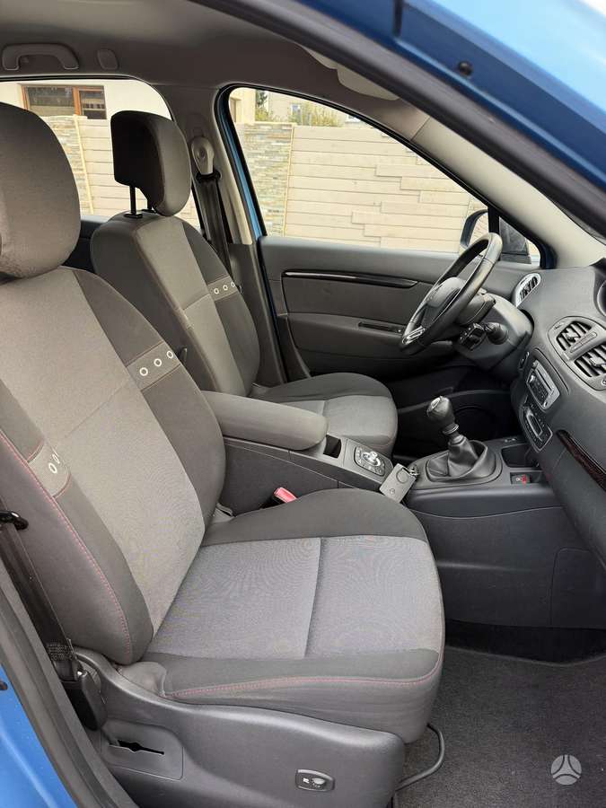 Renault Scenic 2013 — фото 13