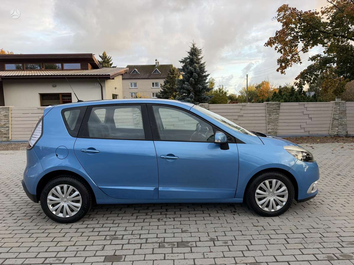 Renault Scenic 2013 — двигун 1197 cm³, 132 HP (97kW)