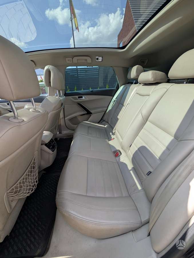 Peugeot 508 2012 — photo 10