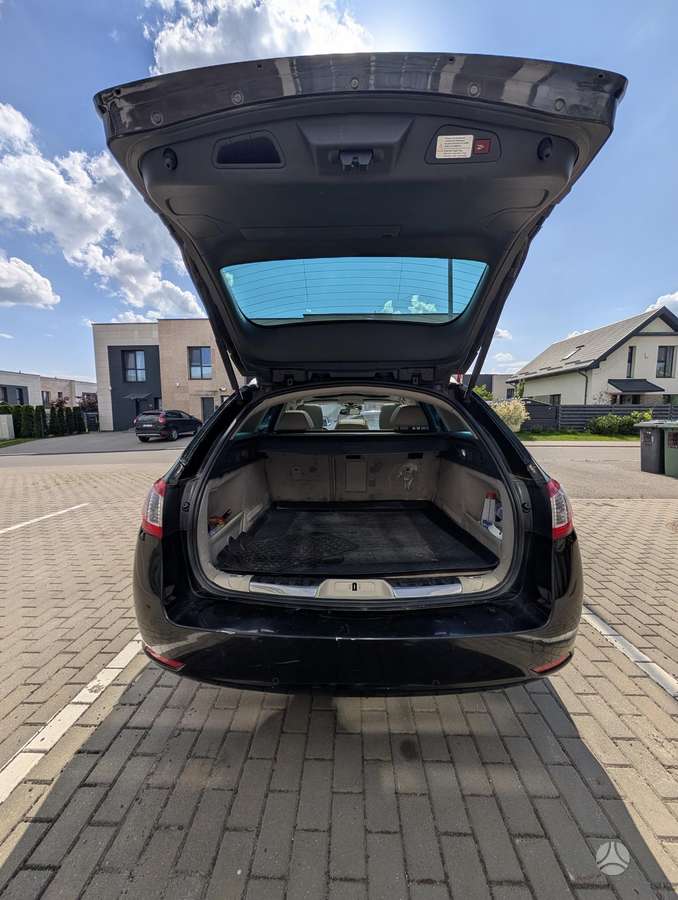 Peugeot 508 2012 — photo 11