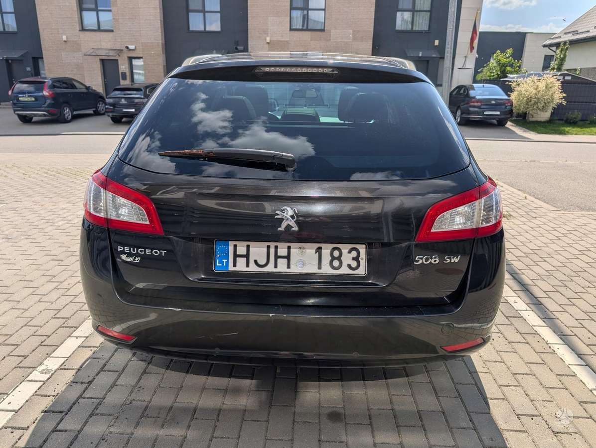 Peugeot 508 2012 — engine 1997 cm³, 163 HP (120kW)