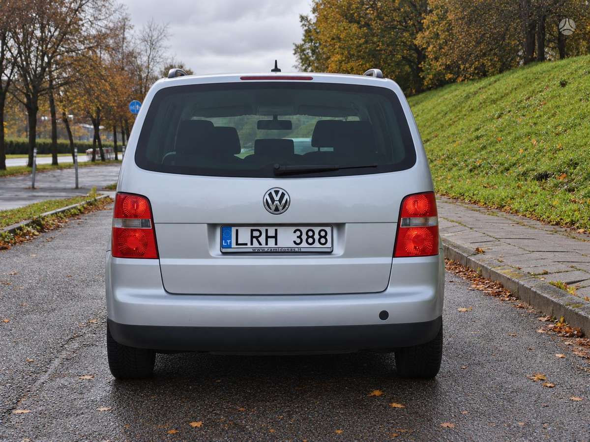 Volkswagen Touran 2006 — photo 8