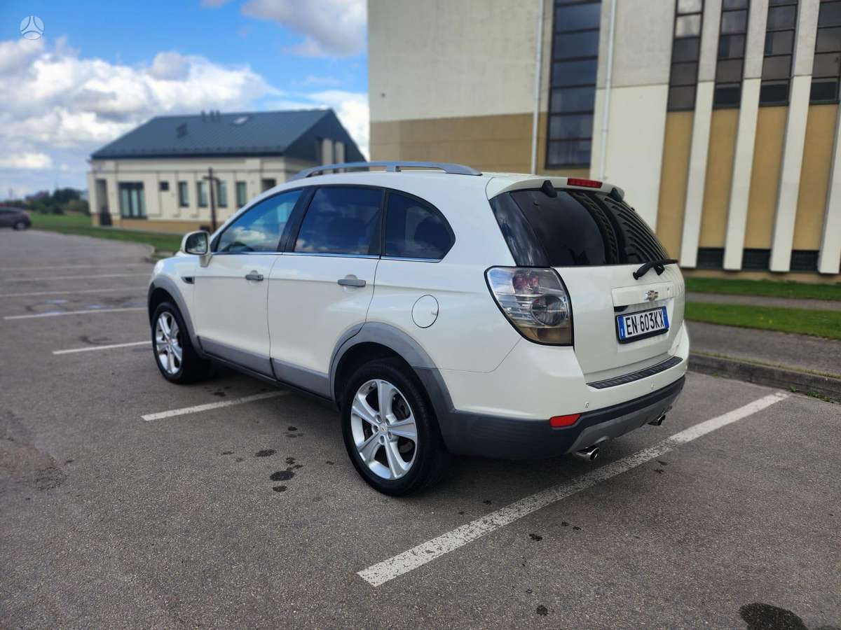 Chevrolet Captiva 2013 — двигун 2200 cm³, 184 HP (135kW)