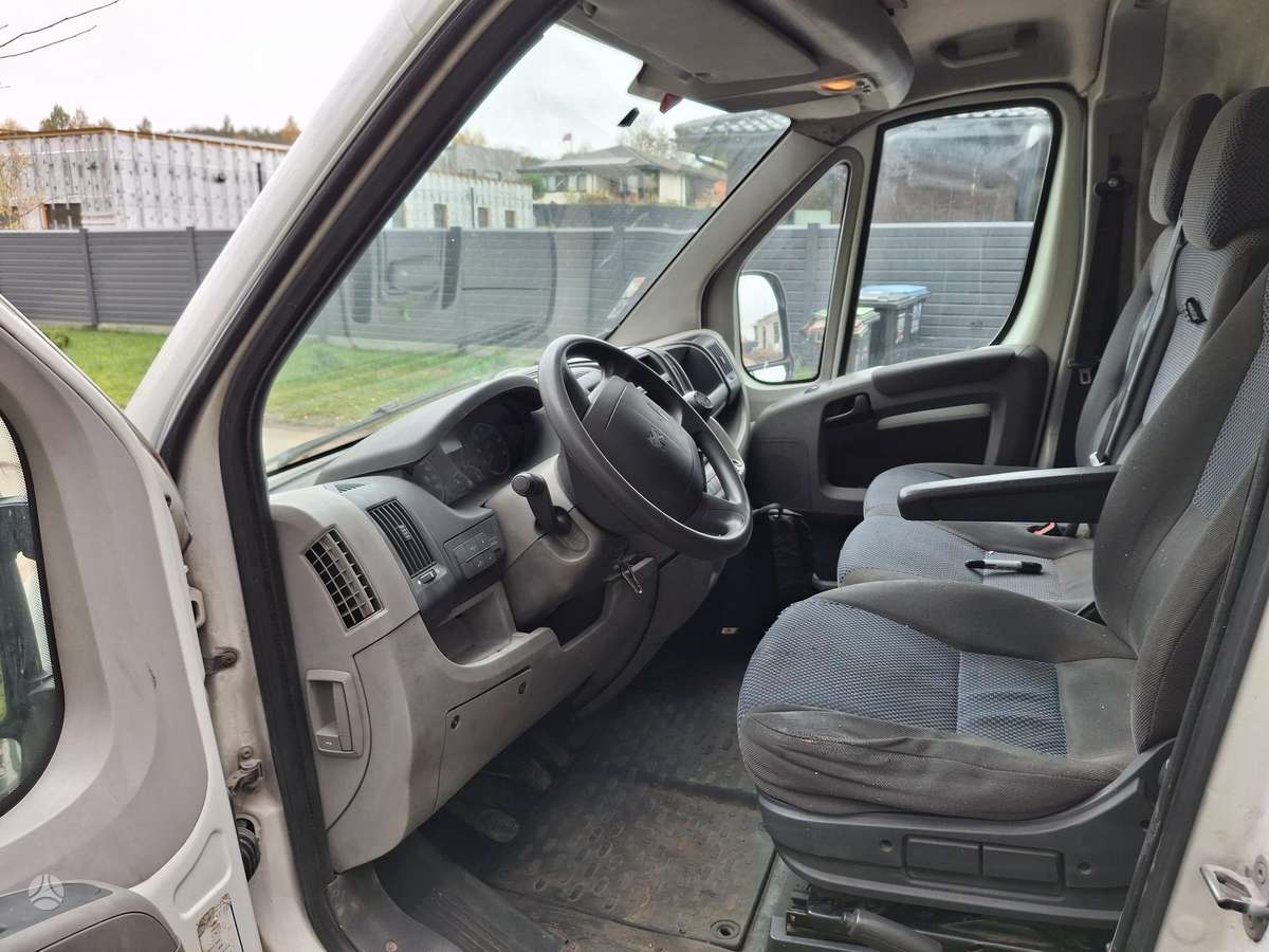 Peugeot Boxer 2009 — photo 8