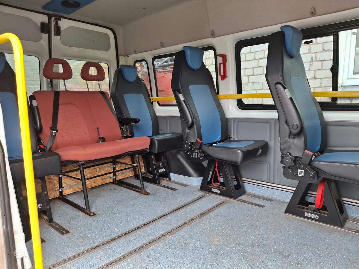 Ford Transit 2012 — двигун 2198 cm³, 125 HP (92kW)