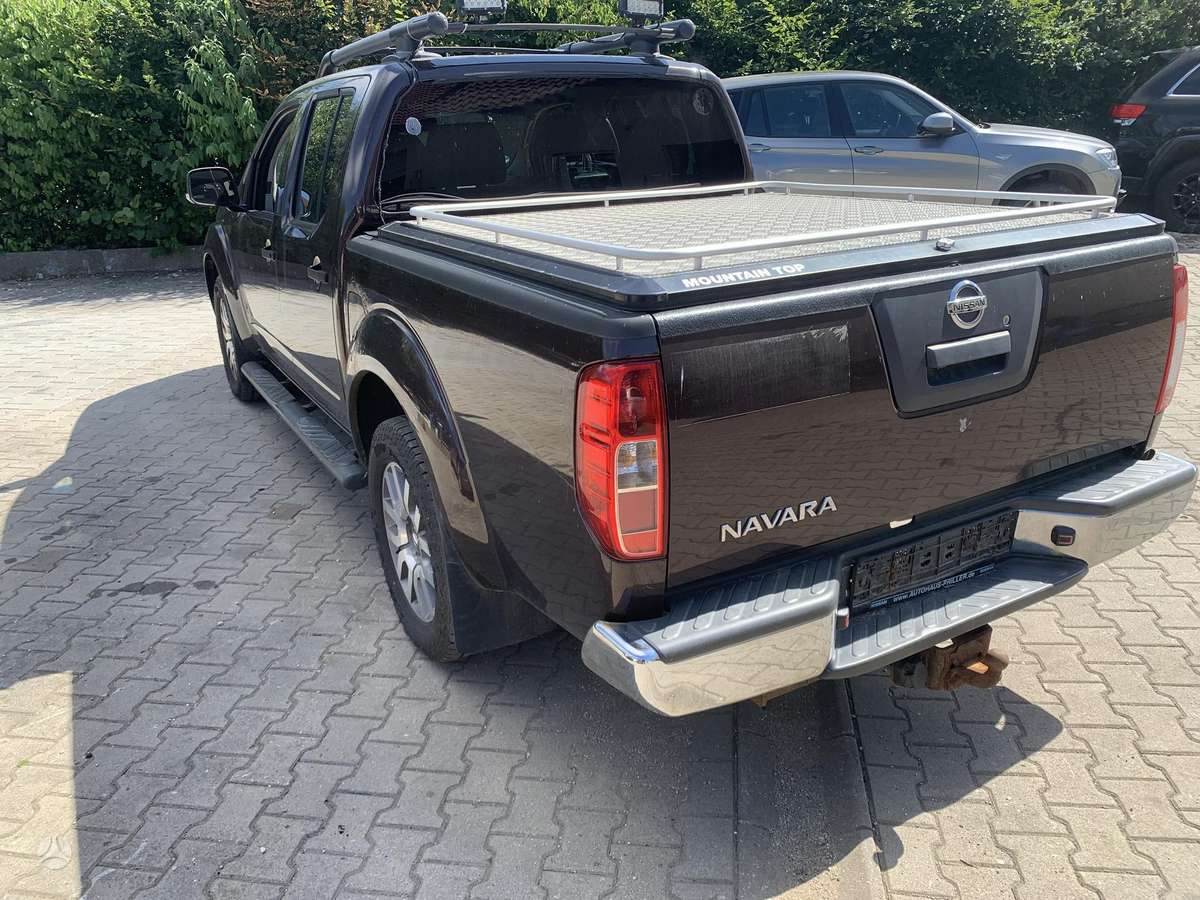 Nissan Navara 2012 — photo 6