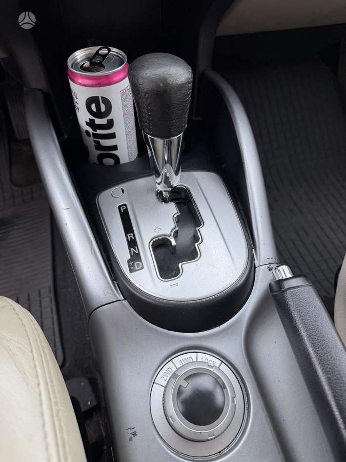 Mitsubishi Outlander 2008 — photo 12