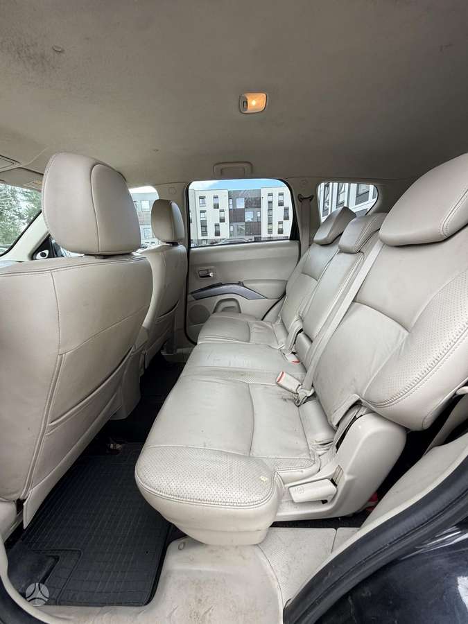 Mitsubishi Outlander 2008 — photo 13