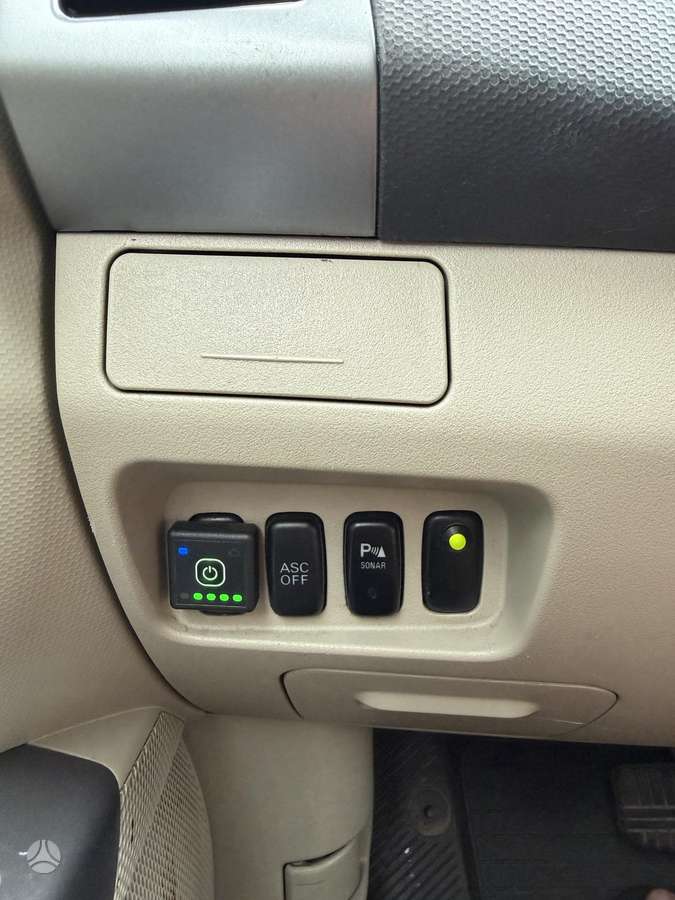 Mitsubishi Outlander 2008 — photo 16