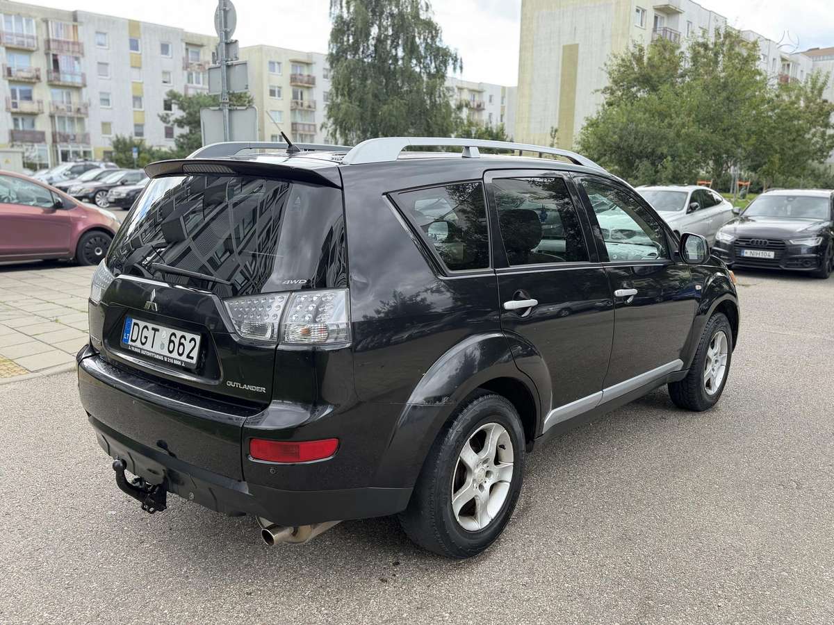 Mitsubishi Outlander 2008 — photo 7