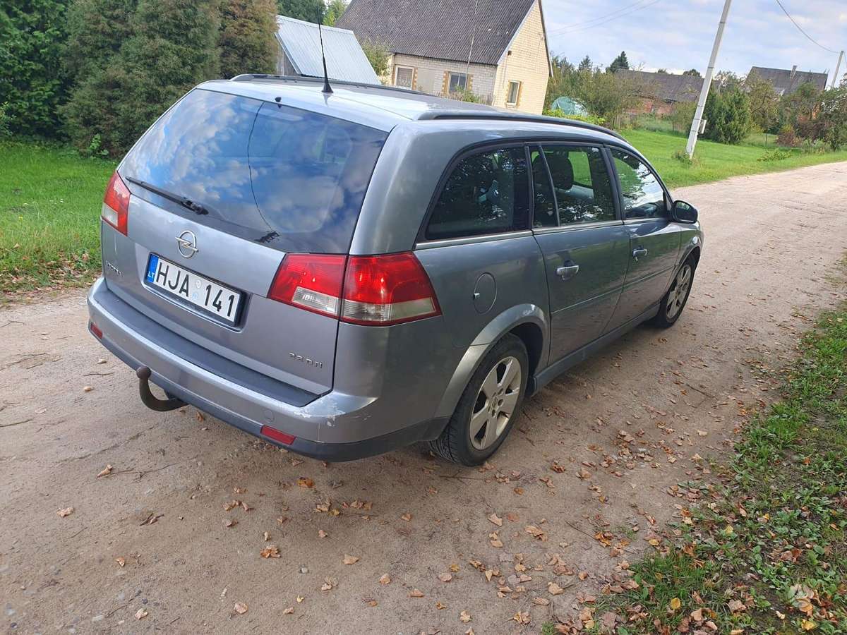 Opel Vectra 2005 — engine 2171 cm³, 125 HP (92kW)