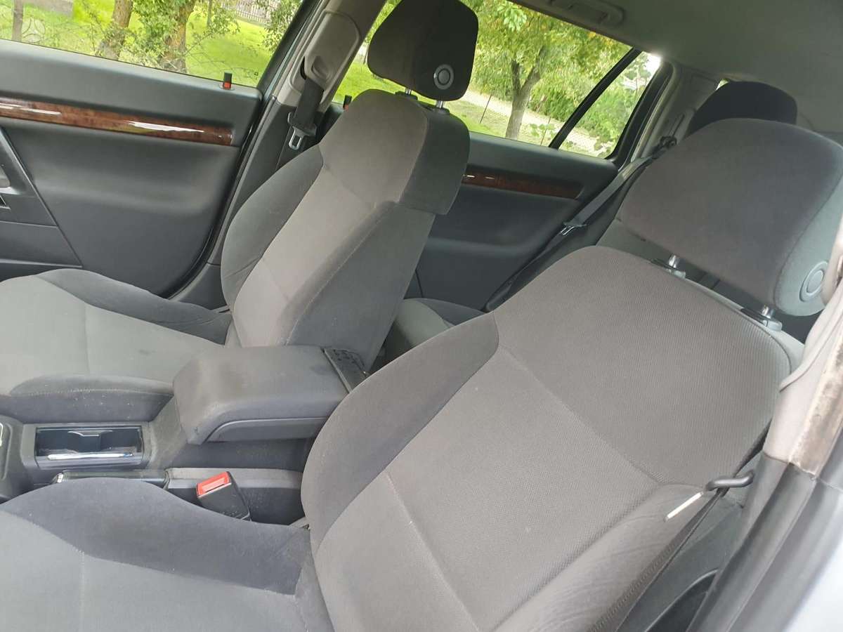 Opel Vectra 2005 — photo 6