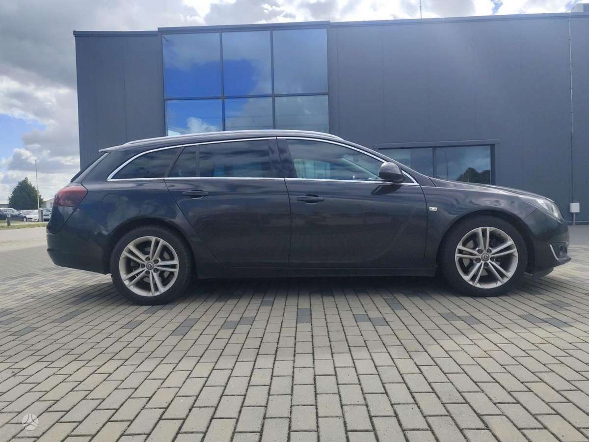 Opel Insignia 2015 — photo 9